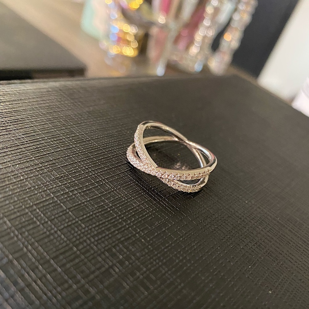 Size 8, 925 Sterling Silver, cubic zirconia X ring